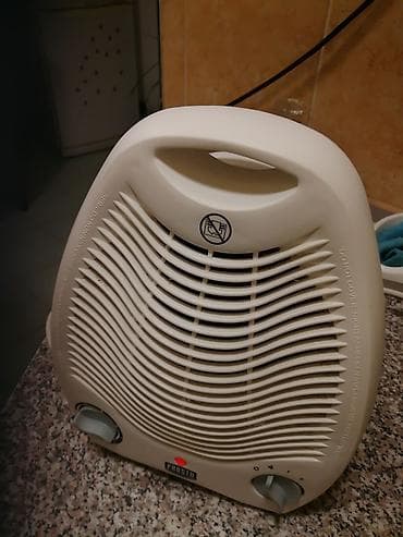 Grejalica duvaljka 2 brzine plus ventilator. Prosto. 2000w. Lepo na lalafo.rs Grejalica duvaljka 2 brzine plus ventilator. Prosto. 2000w. Lepo