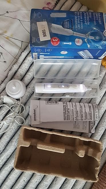 Nevadent Advanced Electric Toothbrush – električna četkica za zube - na lalafo.rs — 2 Nevadent Advanced Electric Toothbrush – električna četkica za zube - — 2