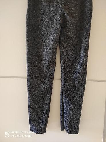 pantalone butiku ali: Nove pantalone ili trenerka. Veličina XS na lalafo.rs — 4 pantalone butiku ali: Nove pantalone ili trenerka. Veličina XS — 4
