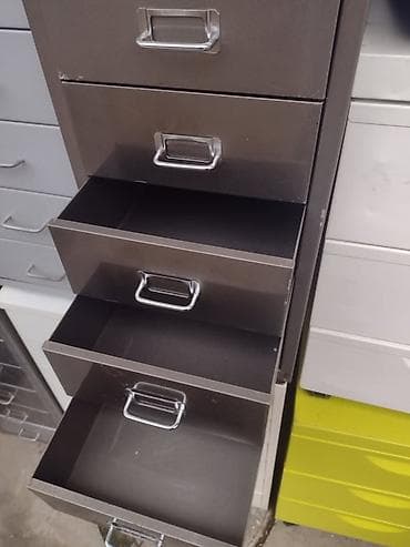 Merni alati i instrumenti: Metalni fiokar/ ormarići sa fiokama - Dimenzije visina 66,5 cm na lalafo.rs — 4 Merni alati i instrumenti: Metalni fiokar/ ormarići sa fiokama - Dimenzije visina 66,5 cm — 4