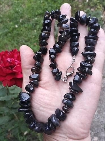 Ogrlica od krupnog OPSIDIJANA Ogrlica od krupnog OPSIDIJANA na lalafo.rs — 2 Ogrlica od krupnog OPSIDIJANA Ogrlica od krupnog OPSIDIJANA — 2