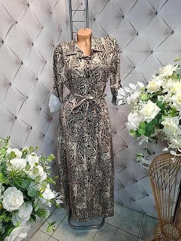 Duga košulja-haljina sa printom - Model: duga košulja-haljina ravnog na lalafo.rs Duga košulja-haljina sa printom - Model: duga košulja-haljina ravnog