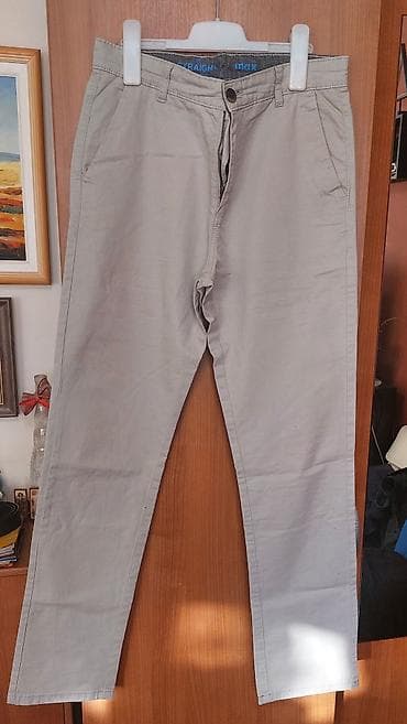 NOVO
Košulja S
Pantalone 32 na lalafo.rs — 3 NOVO
Košulja S
Pantalone 32 — 3