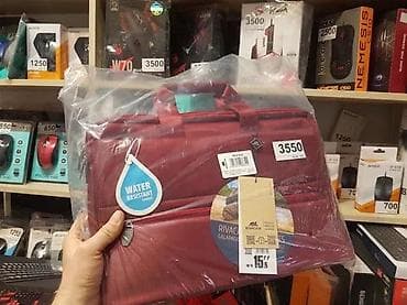 RIVACASE torba za laptop 15.6" – vodootporna - Dizajn za laptop do na lalafo.rs RIVACASE torba za laptop 15.6" – vodootporna - Dizajn za laptop do