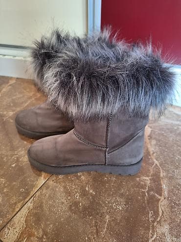 Ugg obuća 39, bоја - Siva na lalafo.rs — 2 Ugg obuća 39, bоја - Siva — 2