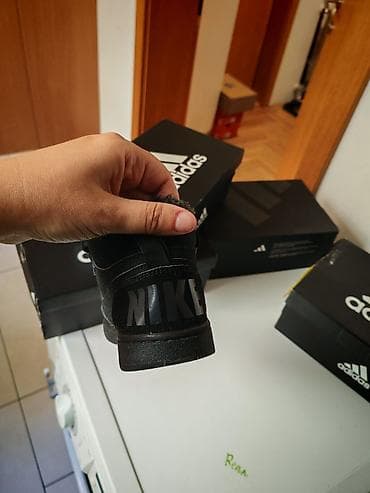 Nike visoke patike sa krznenom postavom - Model: visoki košarkaški na lalafo.rs — 3 Nike visoke patike sa krznenom postavom - Model: visoki košarkaški — 3