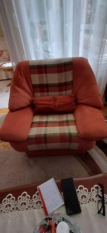 Prodajem vrlo povoljno skoro kao POKLON dva troseda i jednu fotelju iz at lalafo.rs — 2 Prodajem vrlo povoljno skoro kao POKLON dva troseda i jednu fotelju iz — 2