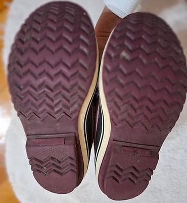 SOREL original zimske čizme za devojčice Veličina 35 ug 22 cm at lalafo.rs — 7 SOREL original zimske čizme za devojčice Veličina 35 ug 22 cm — 7