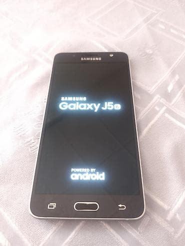 Samsung galaxy J5(2017) Forma Monoblok, 160 grama, 146.2x71.3x8 mm na lalafo.rs — 2 Samsung galaxy J5(2017) Forma Monoblok, 160 grama, 146.2x71.3x8 mm — 2