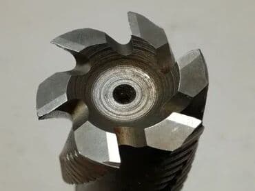 Milling Cutters: Glodalo 35mm 6-pero (2889) Glodalo, mm pero Glodalo (mm) pero at lalafo.rs — 2 Milling Cutters: Glodalo 35mm 6-pero (2889) Glodalo, mm pero Glodalo (mm) pero — 2