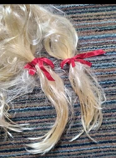 Prodajem periku za razne svečanosti,da mašnicamamože i za novu at lalafo.rs — 5 Prodajem periku za razne svečanosti,da mašnicamamože i za novu — 5