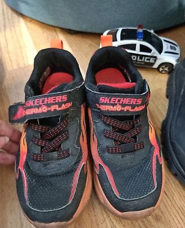 Skechers Thermo-Flash dečije patike, broj EU 32 (US 1 / UK 13 / CM na lalafo.rs — 3 Skechers Thermo-Flash dečije patike, broj EU 32 (US 1 / UK 13 / CM — 3