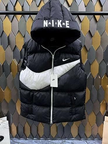 kom sa etiketom: Vest Boss, color - Blue at lalafo.rs — 7 kom sa etiketom: Vest Boss, color - Blue — 7