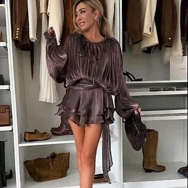 Ženska mini haljina sa volanima – plisirana, lepršava - Kroj: mini na lalafo.rs — 3 Ženska mini haljina sa volanima – plisirana, lepršava - Kroj: mini — 3