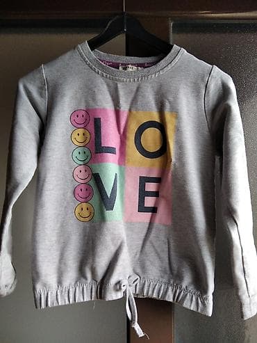 Duks za 7/8 god u dobrom stanju at lalafo.rs Duks za 7/8 god u dobrom stanju