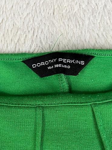 Dorothy Perkins haljina, 38
Bez ikakvih mana, nošena nekoliko puta na lalafo.rs — 4 Dorothy Perkins haljina, 38
Bez ikakvih mana, nošena nekoliko puta — 4