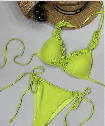 Nov prelep kupaći kostim, veličine L/40 na lalafo.rs Nov prelep kupaći kostim, veličine L/40