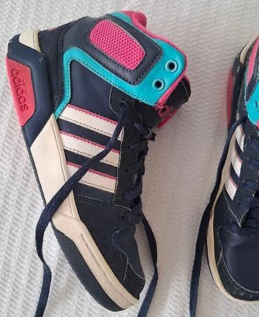 Adidas original duboke patike za devojčice Veličina 35 ug 21.5 cm na lalafo.rs — 3 Adidas original duboke patike za devojčice Veličina 35 ug 21.5 cm — 3