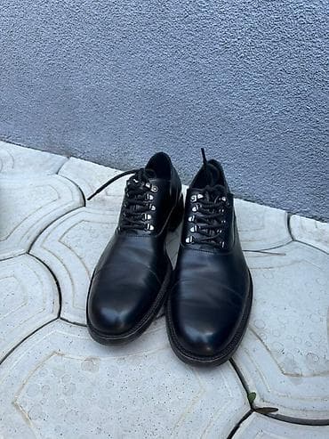 Muške kožne cipele TOD’S – klasični crni Oxford/Derby stil - Brend na lalafo.rs — 6 Muške kožne cipele TOD’S – klasični crni Oxford/Derby stil - Brend — 6