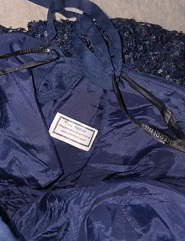 Sherri Hill prelepa mini top svečana haljina, sva je od šljokica i na lalafo.rs — 4 Sherri Hill prelepa mini top svečana haljina, sva je od šljokica i — 4