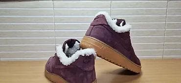 Nike Air Force 1 Premium Winter Burgundy Crush (br.45) patike su u na lalafo.rs — 2 Nike Air Force 1 Premium Winter Burgundy Crush (br.45) patike su u — 2