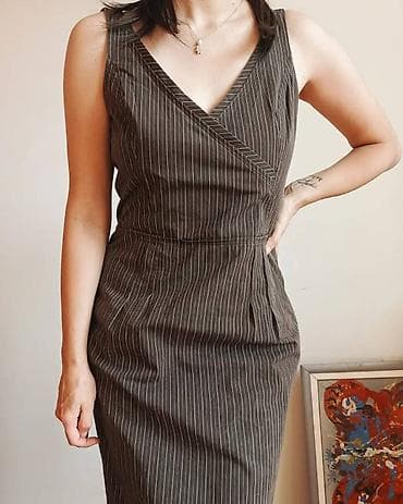 Klasična elegantna haljina Hugo Boss. Prilagođeni kroj stvara nežnu na lalafo.rs — 7 Klasična elegantna haljina Hugo Boss. Prilagođeni kroj stvara nežnu — 7