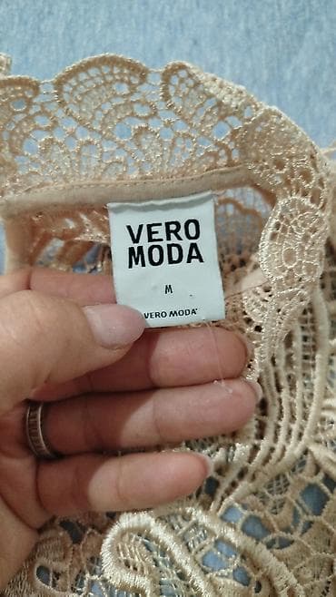 Vero Moda čipkana bluza – model sa dugim rukavima - Brend: Vero Moda na lalafo.rs — 3 Vero Moda čipkana bluza – model sa dugim rukavima - Brend: Vero Moda — 3