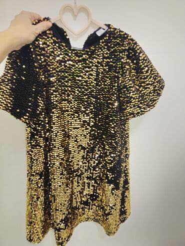 Suknje: Zara haljina sa šljokicama za devojčice - Brend: ZARA - Veličina: 10 na lalafo.rs — 1 Suknje: Zara haljina sa šljokicama za devojčice - Brend: ZARA - Veličina: 10 — 1