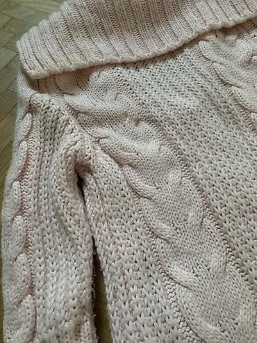 Dugi pleteni kardigan sa kapuljačom – puder roze boja (malo jača boja na lalafo.rs — 4 Dugi pleteni kardigan sa kapuljačom – puder roze boja (malo jača boja — 4