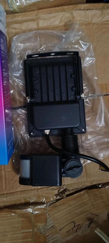 Led reflektor 10W na 220V vodootporni. Led reflektor 10 w sa senzorom at lalafo.rs — 7 Led reflektor 10W na 220V vodootporni. Led reflektor 10 w sa senzorom — 7