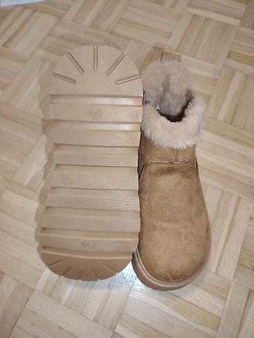 Ugg obuća 37, bоја - Bež na lalafo.rs — 4 Ugg obuća 37, bоја - Bež — 4