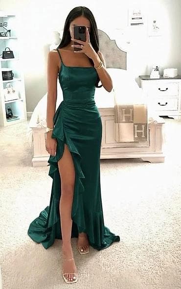 03. Haljina saten 3.800 dinara L na lalafo.rs 03. Haljina saten 3.800 dinara L