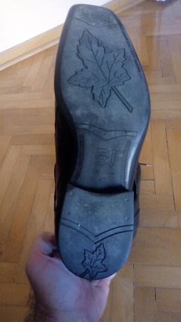 Muske cipele br. 42, nosene svega par puta na lalafo.rs — 5 Muske cipele br. 42, nosene svega par puta — 5