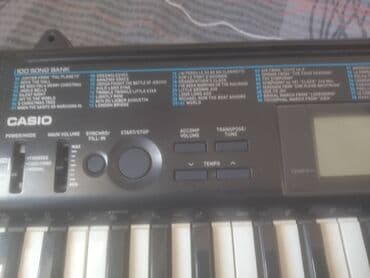 Klaviri i klavijature: Sintisajzer Casio CTK - 1200, 5 oktava, punjač uz njega. Pogodan za na lalafo.rs Klaviri i klavijature: Sintisajzer Casio CTK - 1200, 5 oktava, punjač uz njega. Pogodan za