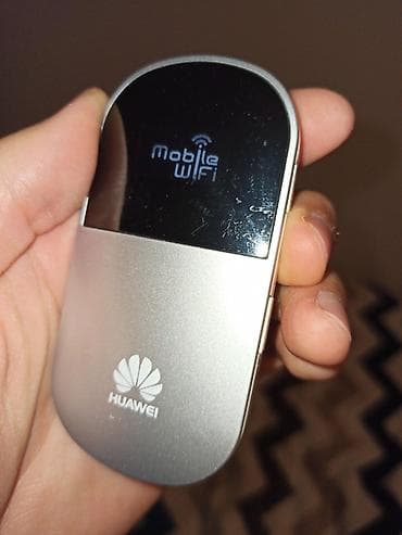 Telenor Huawei ruter E586 Ruter je skroz ispravan i jako je lep. Dobro na lalafo.rs Telenor Huawei ruter E586 Ruter je skroz ispravan i jako je lep. Dobro