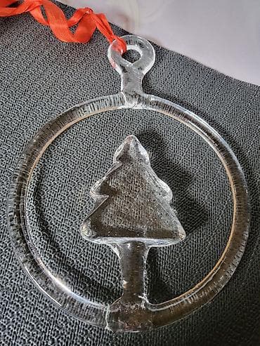 Home Decor: Ukraz nov za na prozor hvatac sunca Kosta Boda Svedska iz 70ih.god at lalafo.rs — 10 Home Decor: Ukraz nov za na prozor hvatac sunca Kosta Boda Svedska iz 70ih.god — 10