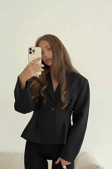 ✨Ženski strukirani sako – kratki kroj
✅2700 din at lalafo.rs — 3 ✨Ženski strukirani sako – kratki kroj
✅2700 din — 3