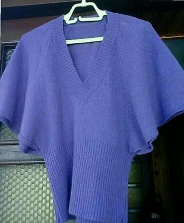 Bluža-prsluk vel.M u super stanju na lalafo.rs Bluža-prsluk vel.M u super stanju