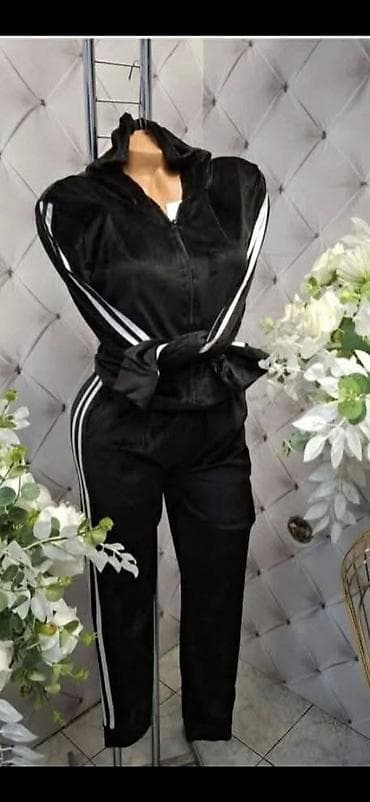 Damski komplet trenerke od somota (velur) – gornji deo sa kapuljačom i na lalafo.rs — 2 Damski komplet trenerke od somota (velur) – gornji deo sa kapuljačom i — 2