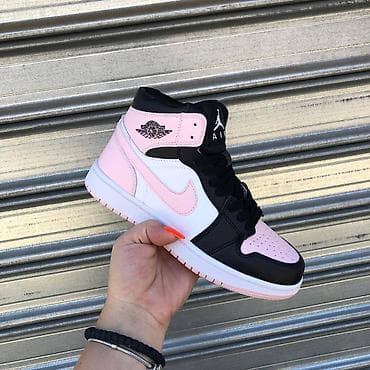 Ankle boots: Jordan air 1 duboke jordanke Novo Brojevi 36 do 46, zavisi od modela at lalafo.rs — 9 Ankle boots: Jordan air 1 duboke jordanke Novo Brojevi 36 do 46, zavisi od modela — 9