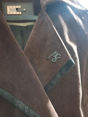 Savrsen bukvalno Nosen vrlo kratak period. Original PS mantil na lalafo.rs — 5 Savrsen bukvalno Nosen vrlo kratak period. Original PS mantil — 5