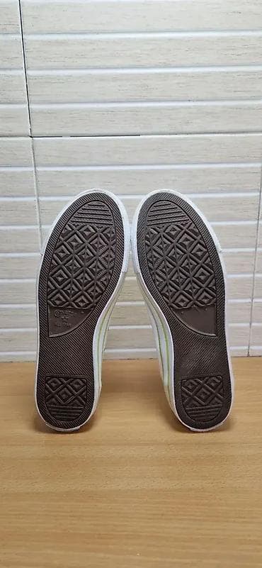 Converse All Star (br.39) patike su u dobrom stanju kao što se vidi i na lalafo.rs — 4 Converse All Star (br.39) patike su u dobrom stanju kao što se vidi i — 4