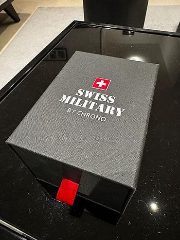 Wristwatches: Sat Swiss Military by Chrono Nenošen. Nov. - Švajcarski kvarcni at lalafo.rs — 2 Wristwatches: Sat Swiss Military by Chrono Nenošen. Nov. - Švajcarski kvarcni — 2
