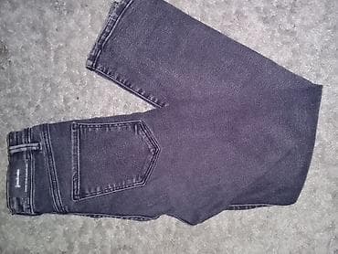 pantalone butiku ali: ZARA ženske farmerke – 3 para - Marke: Zara - Model: uski kroj na lalafo.rs — 3 pantalone butiku ali: ZARA ženske farmerke – 3 para - Marke: Zara - Model: uski kroj — 3