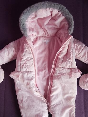 Elegantni skafander za bebe sa rukavicama, koje se skidaju na lalafo.rs — 3 Elegantni skafander za bebe sa rukavicama, koje se skidaju — 3