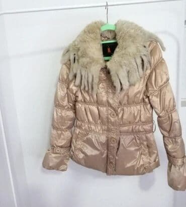 Zimska jakna sa prirodnim krznom zeca Vel S M Nošena očuvana na lalafo.rs Zimska jakna sa prirodnim krznom zeca Vel S M Nošena očuvana