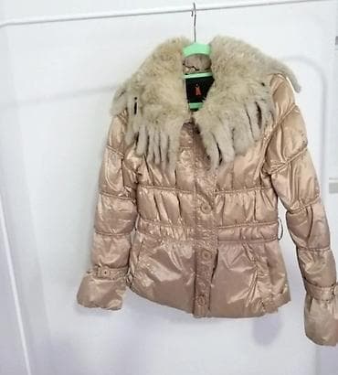 Predivna zimska jakna sa prirodnim krznom zeca Vel S M Malo nošena na lalafo.rs — 2 Predivna zimska jakna sa prirodnim krznom zeca Vel S M Malo nošena — 2
