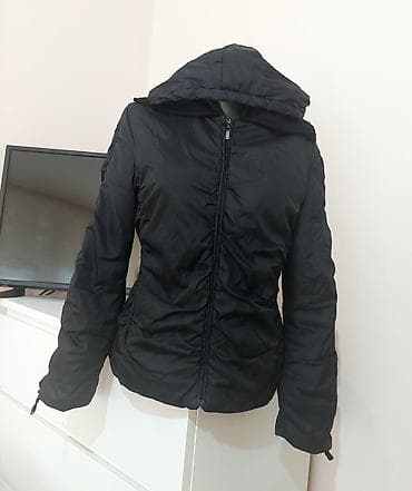 kozna jakna sa: Zara crna jakna
Super stanje
Velicina je L na lalafo.rs — 1 kozna jakna sa: Zara crna jakna
Super stanje
Velicina je L — 1