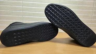 Puma (br.40) patike su u odličnom stanju kao što se vidi i na slikama na lalafo.rs — 5 Puma (br.40) patike su u odličnom stanju kao što se vidi i na slikama — 5