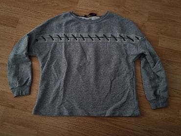 Dukserica sa dugim rukavima u sivoj boji, pogodna za svakodnevno at lalafo.rs Dukserica sa dugim rukavima u sivoj boji, pogodna za svakodnevno